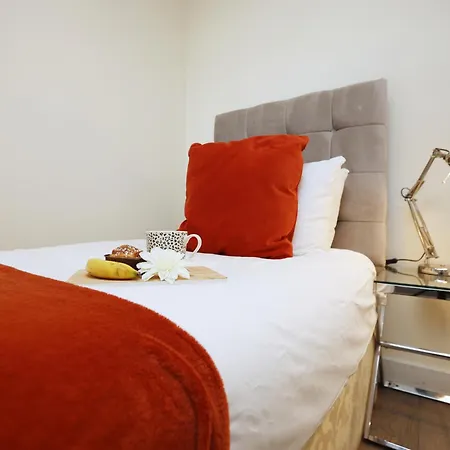 Wine Street By N And N Stays, Lovelly Centre Close To Cabot Circus, Perfect Base For Corporate And Leisure Guests Visiting The *