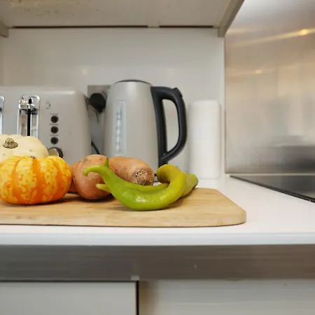 33 Wine Street By N And N Stays, Lovely Close To Town, Great Location For Corporate Stays, Long Stays, Fast Wifi Lejlighed *