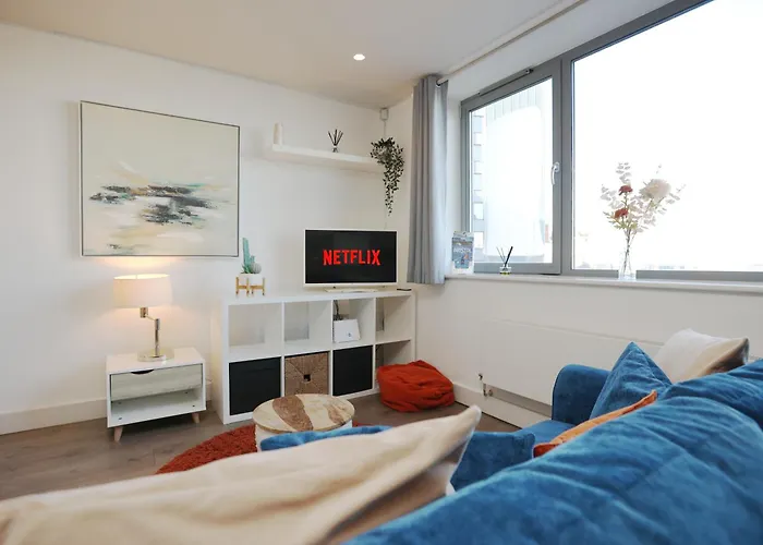 33 Wine Street By N And N Stays, Lovely Close To Town, Great Location For Corporate Stays, Long Stays, Fast Wifi Lägenhet Bristol